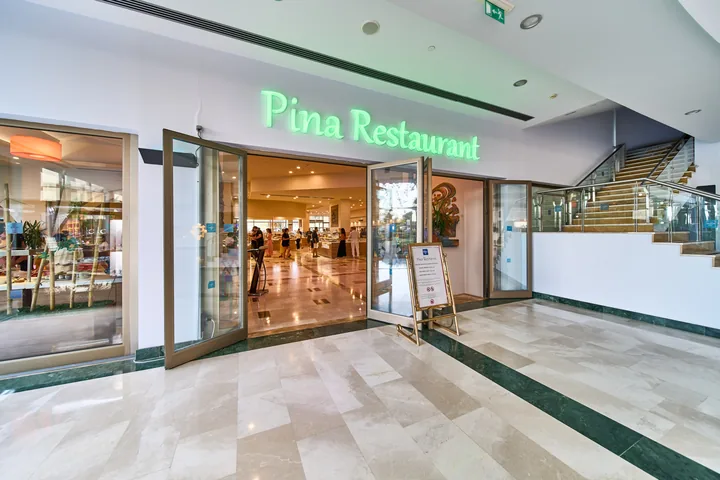 Pina Restoran